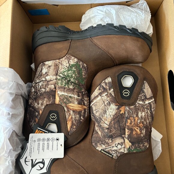 Magellan boots - Picture 1 of 5